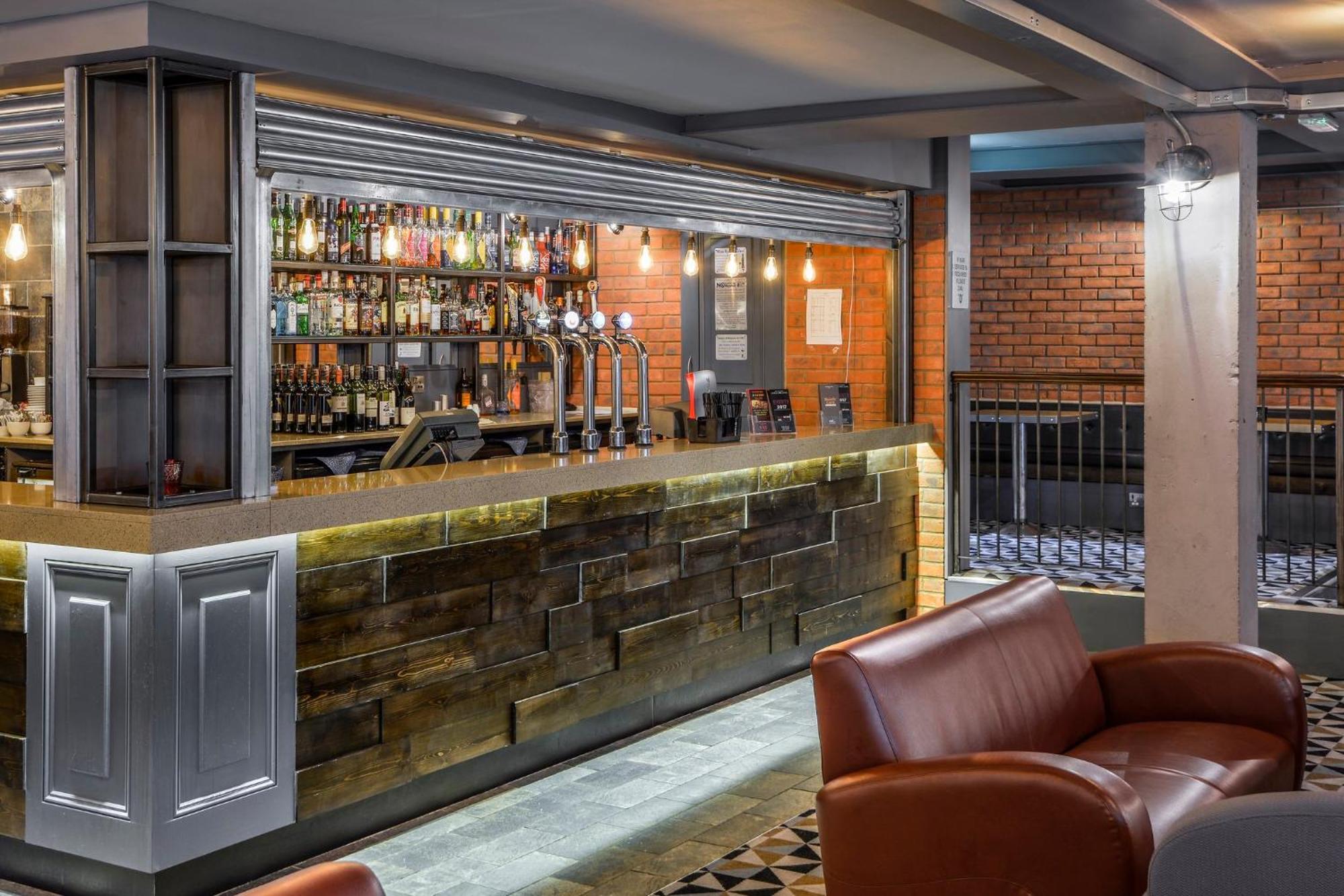 Holiday Inn - Manchester - Oldham By Ihg Failsworth Exterior photo