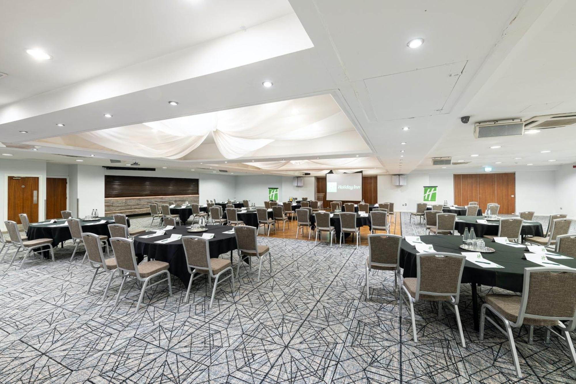 Holiday Inn - Manchester - Oldham By Ihg Failsworth Exterior photo